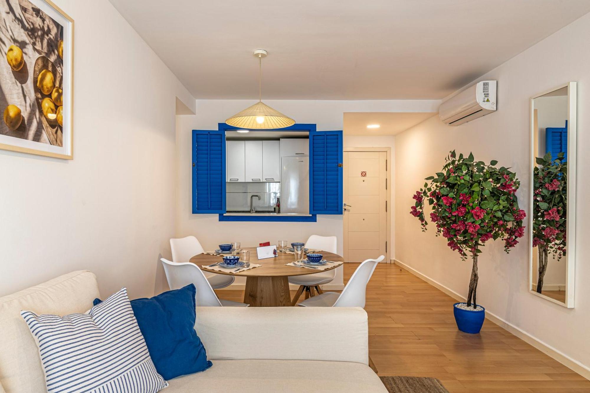 Solis Mare Apartments - Pedregalejo Beach Malaga Ngoại thất bức ảnh