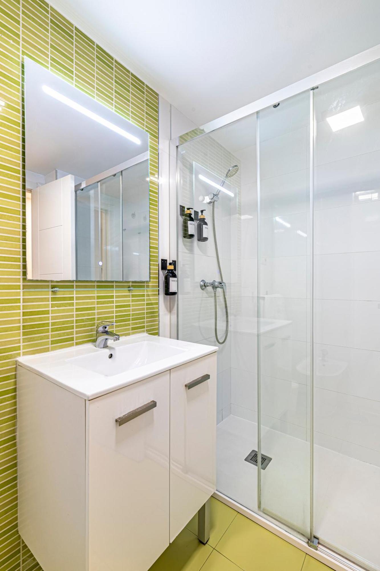 Solis Mare Apartments - Pedregalejo Beach Malaga Ngoại thất bức ảnh